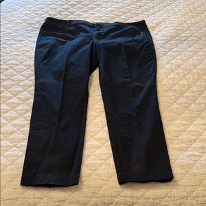 Old Navy Women's Black Straight Leg Pants